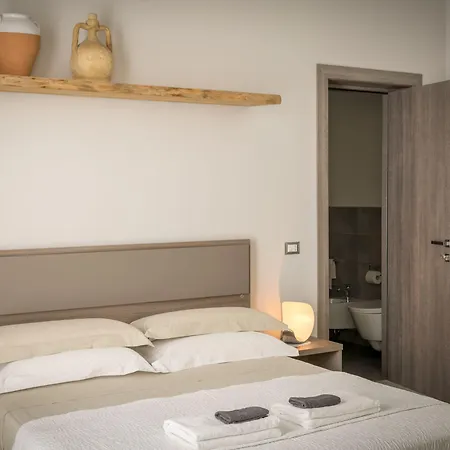 Le Giravolte 3* Λέτσε