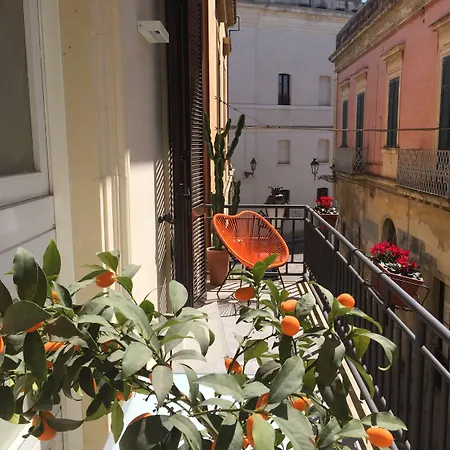 Le Giravolte Bed and Breakfast Λέτσε