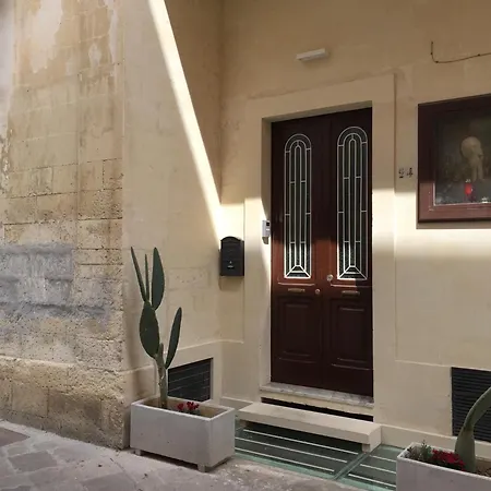 Bed & Breakfast Le Giravolte Lecce