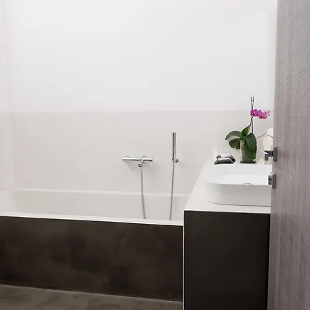 Bed & Breakfast Le Giravolte Lecce